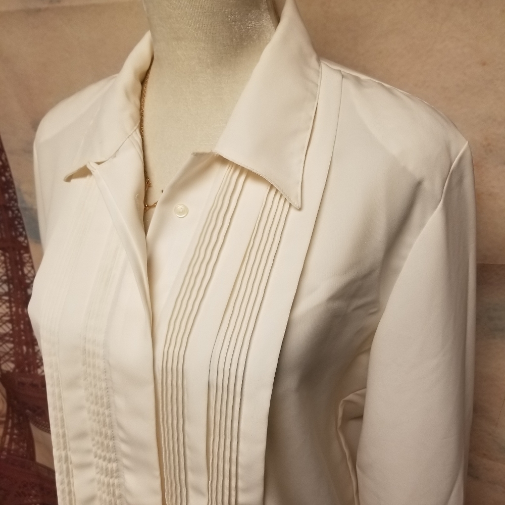 Christie & Jill Blouse View 5